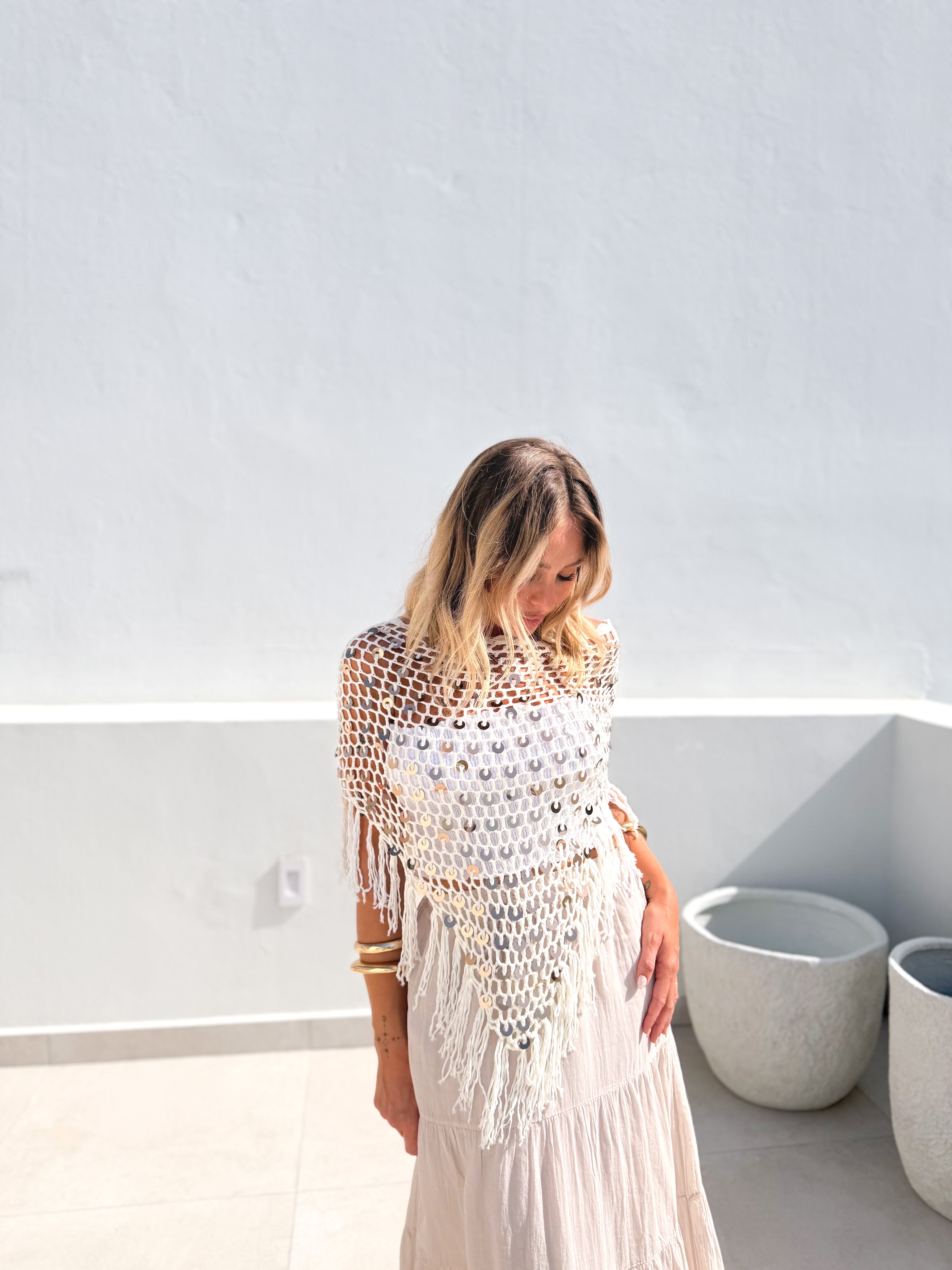 Poncho crochet crudo