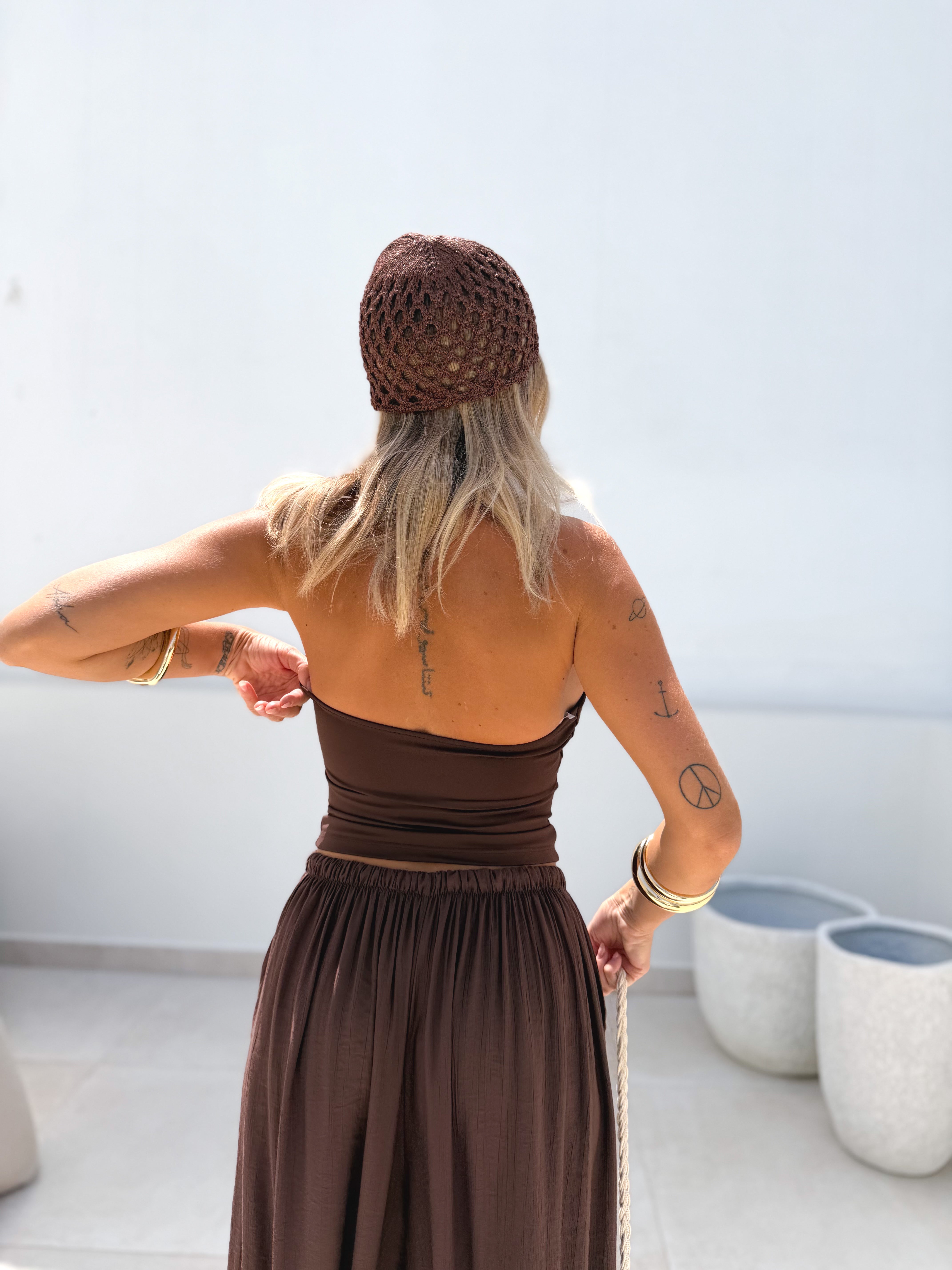Top halter marrón